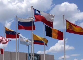 ¿Cómo Se Fabrican las Banderas? banderas