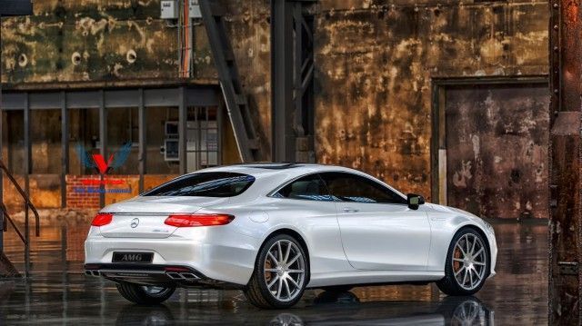 2015-Mercedes-Benz-S63-AMG-Coupe-13-640x359