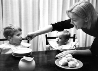 Key Heyman y sus increíbles fotos de «mamás» de los años 50