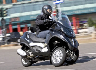 Piaggio MP3 250