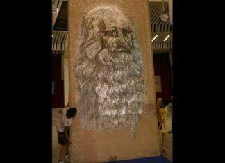 Imagen artistica con clavos.Saimir Strati