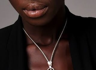 ¿Collar o cremallera?