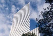 Ilusion optica. Edificio sin profundidad