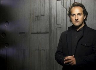 Iker Jiménez defiende del Acoso a Andrea Janeiro Iker Jiménez defiende del Acoso a Andrea Janeiro