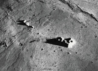 Misterios sobre LA LUNA Y LOS EXTRATERRESTRES