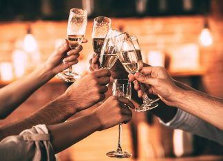 Año nuevo y sus curiosidades: ¿Por qué brindamos? Año Nuevo